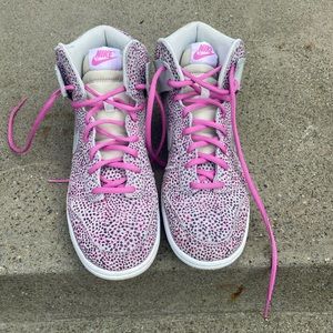 Nike Air Force women’s size 9.5